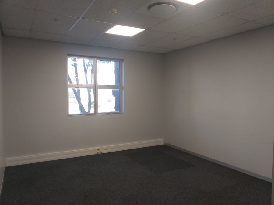 To Let Commercial Property for Rent in Montague Gardens Western Cape